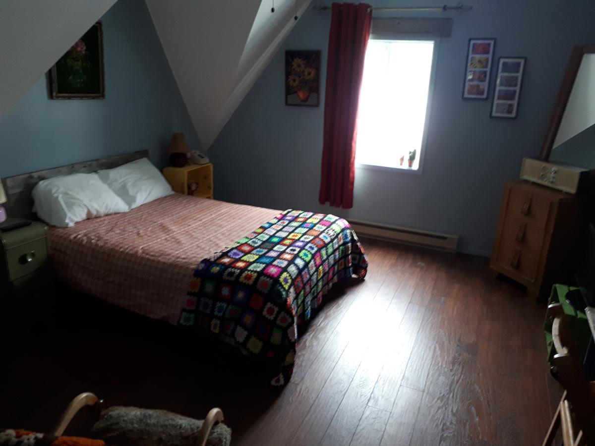 Hotel Au Vieux Bardeau Deschambault Eksteriør billede